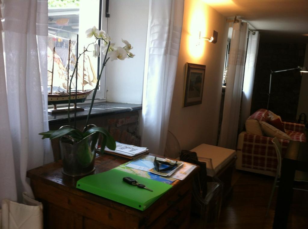 Solemare House Nearby Cinqueterre Villa ลาสเปเซีย ภายนอก รูปภาพ
